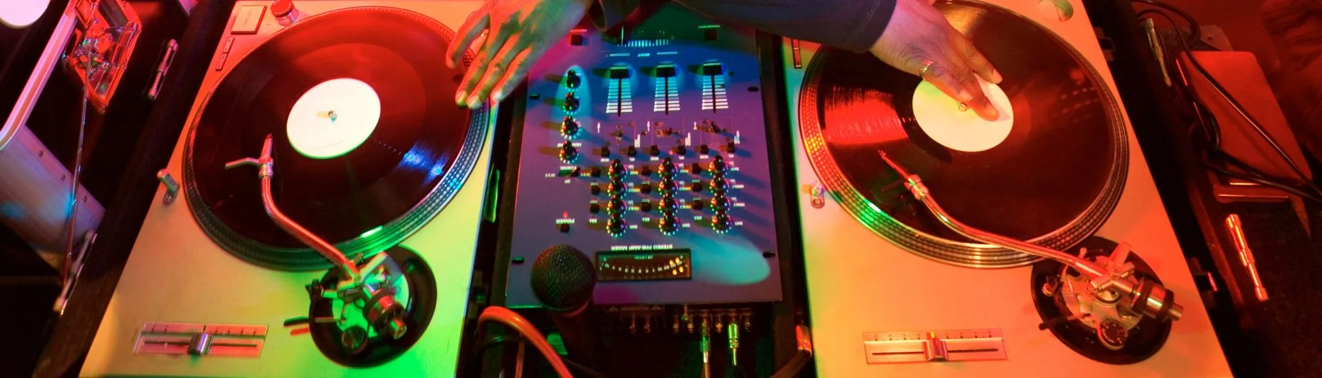 Leie DJ i Trondheim: tips, pris og hva du trenger å vite